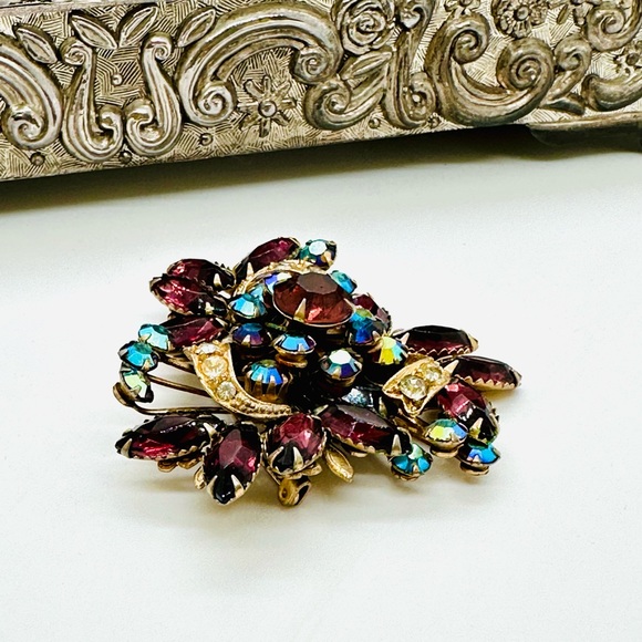 Vintage Purple Rhinestone Brooch - Picture 6 of 9